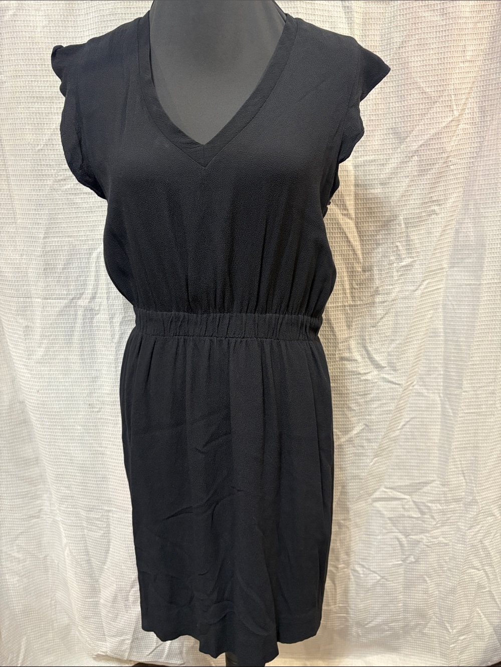 Women’s Black V-Neck Elastic Waist Dress